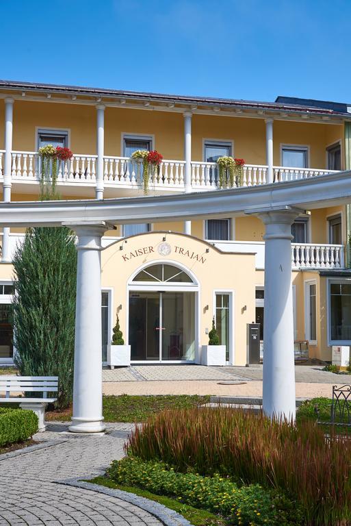 Kurhotel Kaiser Trajan Бад-Геггінг Екстер'єр фото